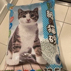 猫の砂　紙の猫砂　　