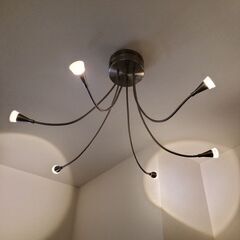 IKEA フレキシブルスポットライトTIVED（天井照明）