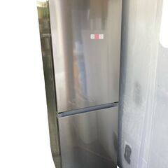 ☆中古￥31,800！HITACHI　274㍑2ドア冷蔵庫　家電...