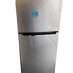 ☆中古￥19,800！Hisense　227㍑2ドア冷蔵庫　家電...