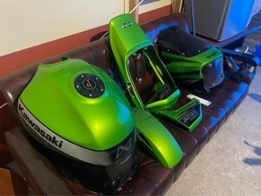 zrx1200ダエグ外装