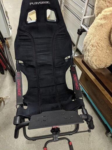 PLAYSEAT レーシングコックピット Challenge