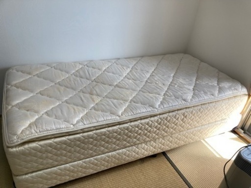 大塚家具キングスダウンロイヤルセプターシングルベッド