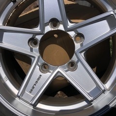 商談中　⭐️値下げしました　美品　現行ジムニーヨコハマスタッドレス、KEELERアルミホイール