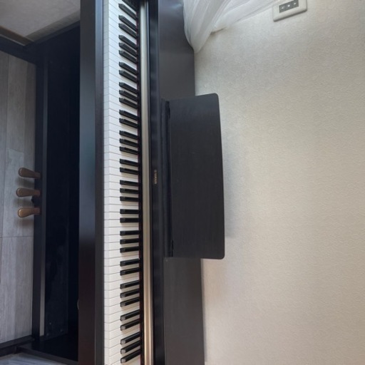 YAMAHA  ARIUS 電子ピアノ