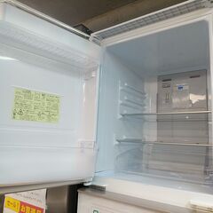 3か月間保証☆配達有り！19000円(税抜）シャープ 2ドア 137L ガラス