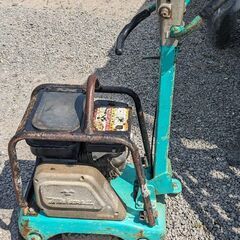 鹿児島発 三笠産業 4サイクルガソリンエンジン プレートランマー MVH 