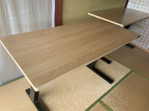 商談中）ゲーミングテーブル（幅120×奥行き60×高さ73.5cm）