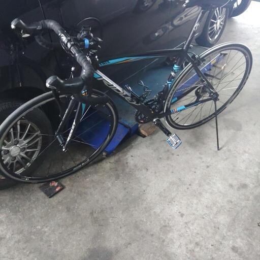 自転車 クロスバイク