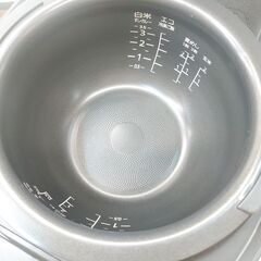 品質保証☆配達有り！23000円(税別）タイガー 3合炊き 土鍋かまど炊き 圧力IHジャー 炊飯器 2022年製