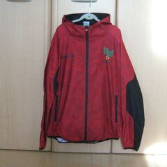 ☆ATHLETA ウィンドブレーカーRED☆