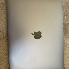 【限定値下】MacBook Air/512GB/M1チップ搭載