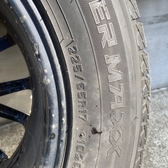 DUNLOPスタッドレスタイヤ✴︎225/65R17