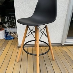 お話し中カウンターチェア　家具　椅子