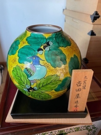 お値引きしました。九谷焼　花瓶