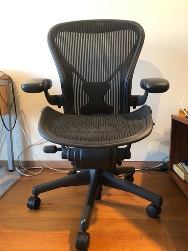 アーロンチェア（Aeron Chair）　Herman Miller　引き取りに来てください