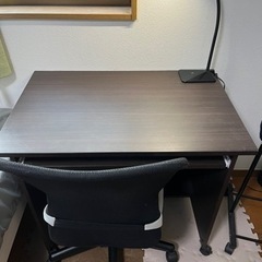 家具 オフィス用家具  椅子　ライト　机
