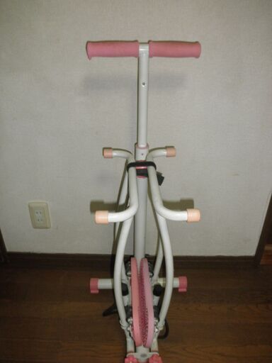 レッグトレーニング機器です。