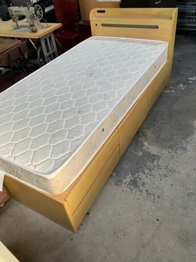 家具 ベッド シングルベッド