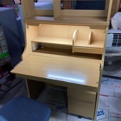 ニトリ　ライティング折りたたみ式学習机　3点セット