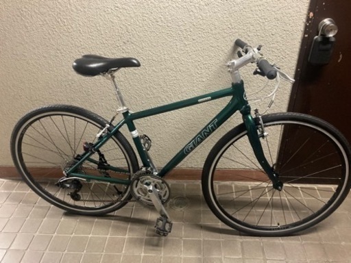 中古クロスバイク GIANT