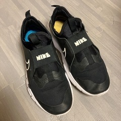 NIKEスニーカー　サイズ23.5