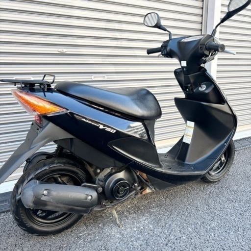 2628.高年式FI車両アドレスv50 白メーターバッテリー新品千葉県柏市 