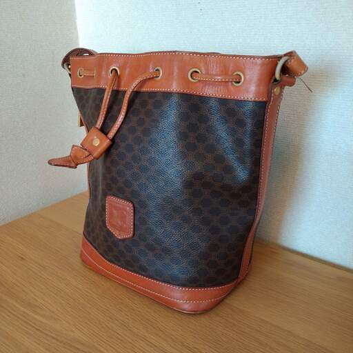 CELINE セリーヌ 巾着 ショルダーバッグ M95