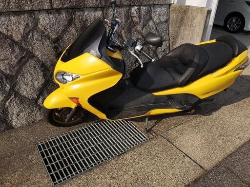 バイク ホンダ　フォルツァ