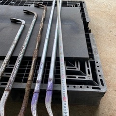 解体バラシバール５本、釘拾い磁石２本