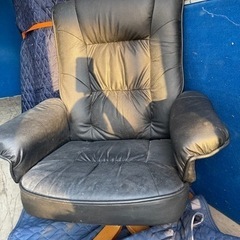 回転椅子　革製　ソファー