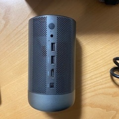 WiMiUS Q1 モバイルプロジェクター