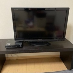 先着優先　テレビボード付き　ビエラ32型 液晶テレビ