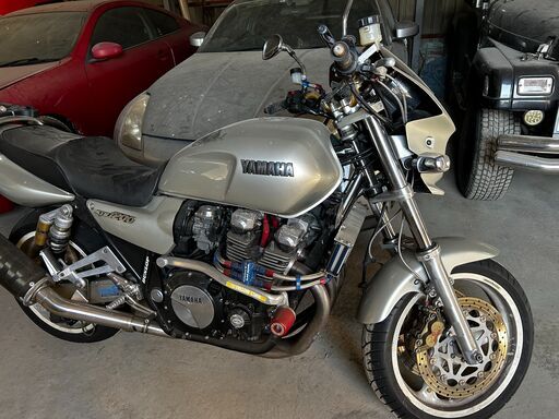 ※売約済※YAMAHA XJR1200 かなりお金の掛かったカスタム車両‼自動二輪大型免許必須‼