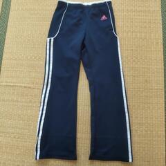 adidas　ジャージ下　140size