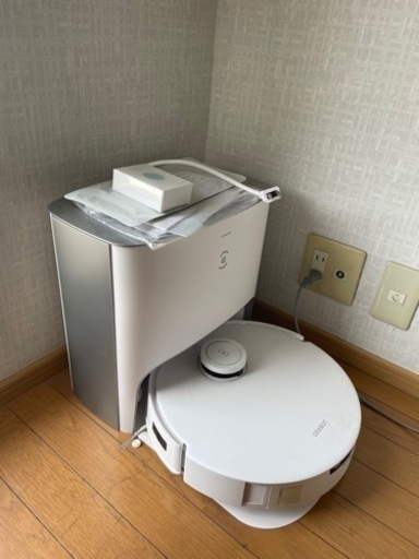 ロボット掃除機　床拭き水拭き　自動排出機能