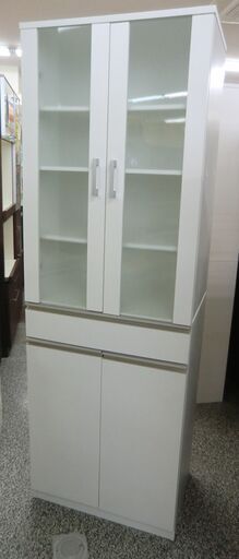 食器棚