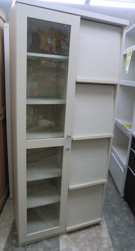 フラップ書棚