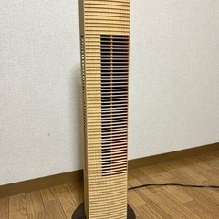 ヤマダ電機　タワー型扇風機　2017年製