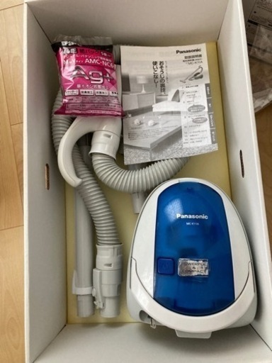 Panasonic MC-K11A-A 2010年製 紙パック式掃除機 Panasonic MC-K11A-A 2010年製 重かっ 紙パック式掃除機