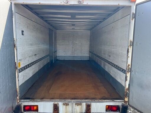 横扉付【格安】 4トンパネルコンテナ 幅247cm長さ583cm高さ245cm