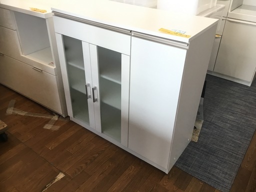 配達可【カウンターキッチン】【キッチンボード】【食器棚】【収納 】クリーニング済み【管理番号11104】