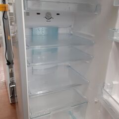 リサイクルショップどりーむ天保山店　No12678　冷蔵庫　HITACHI　２００７年製　１７１L