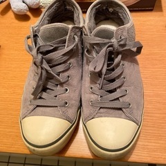 UGG スニーカー