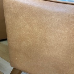 トレファクラパーク岸和田店】karimoku×unico合皮2人掛けソファ入荷致し