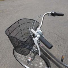 シティサイクル 26インチ 6段切り替え シルバー BOBBY TOWN 自転車 6段変速 ライト付き カゴ付き SMD029722 札幌 西野店