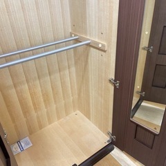 トレファクラパーク岸和田店】府中家具三枚扉入荷致しました。