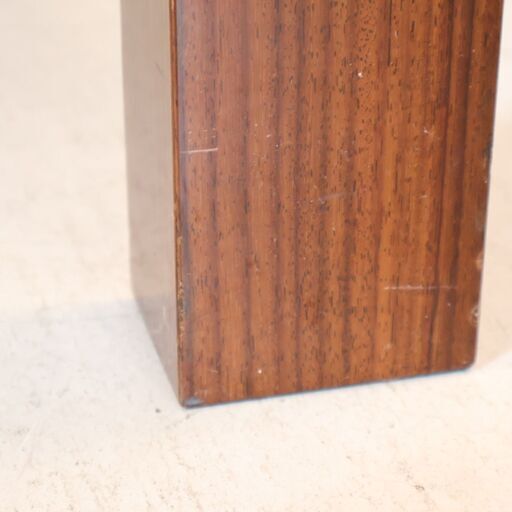 IDC OTSUKA(大塚家具)取扱いMATSUSO(松創)のローズウッドを使用した