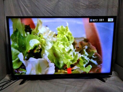 ∞ ハイセンス 43型テレビ HJ43K3120 2017年製 純正リモコン付き モニターに極小さなシミ複数あり