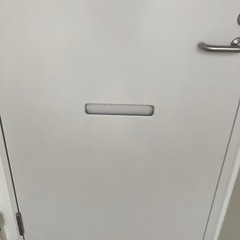 玄関ドア　メールボックス（ポスト）の修理 − 東京都